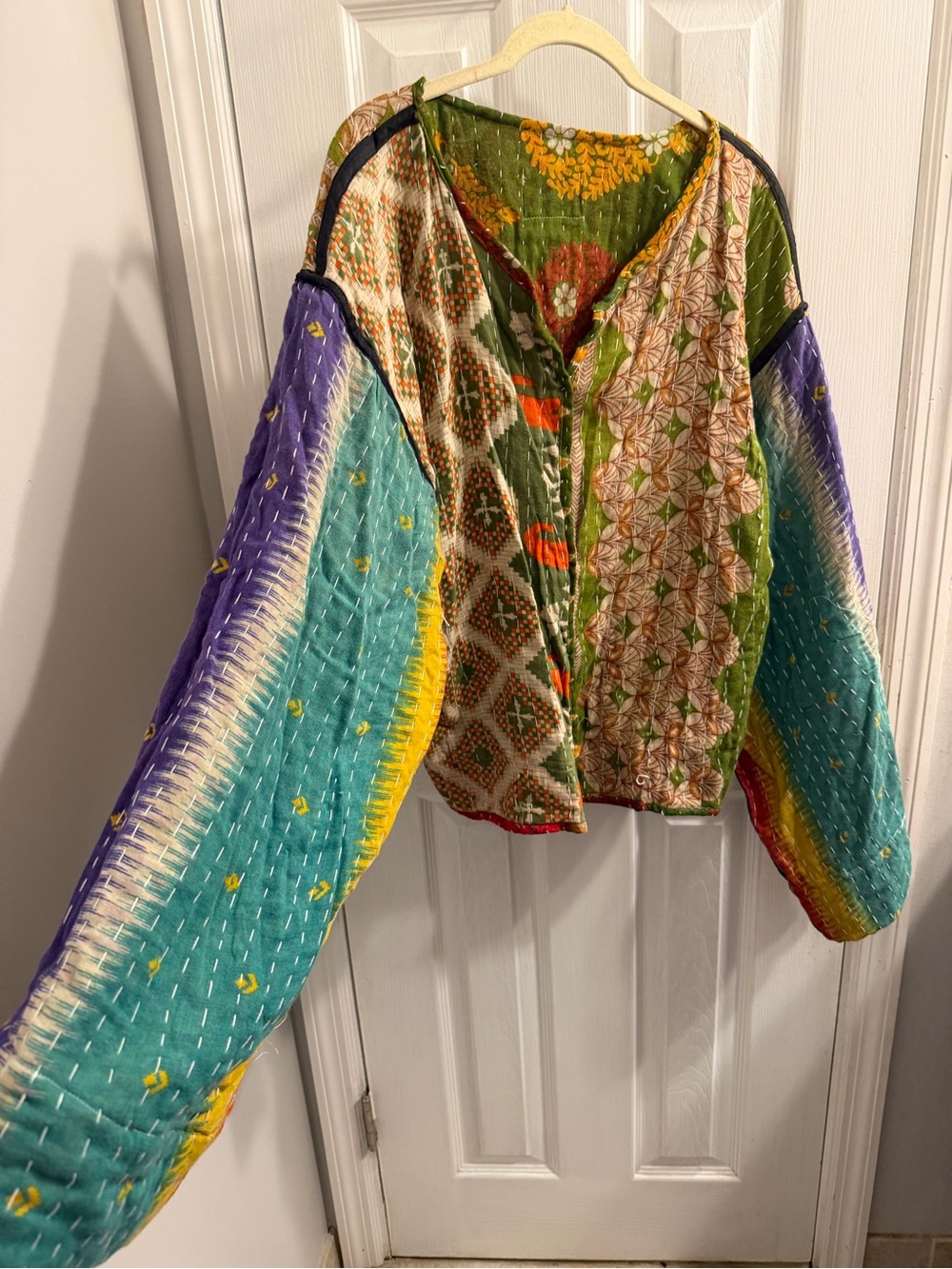 Reversible Kantha Jacket - Picture 13 of 14